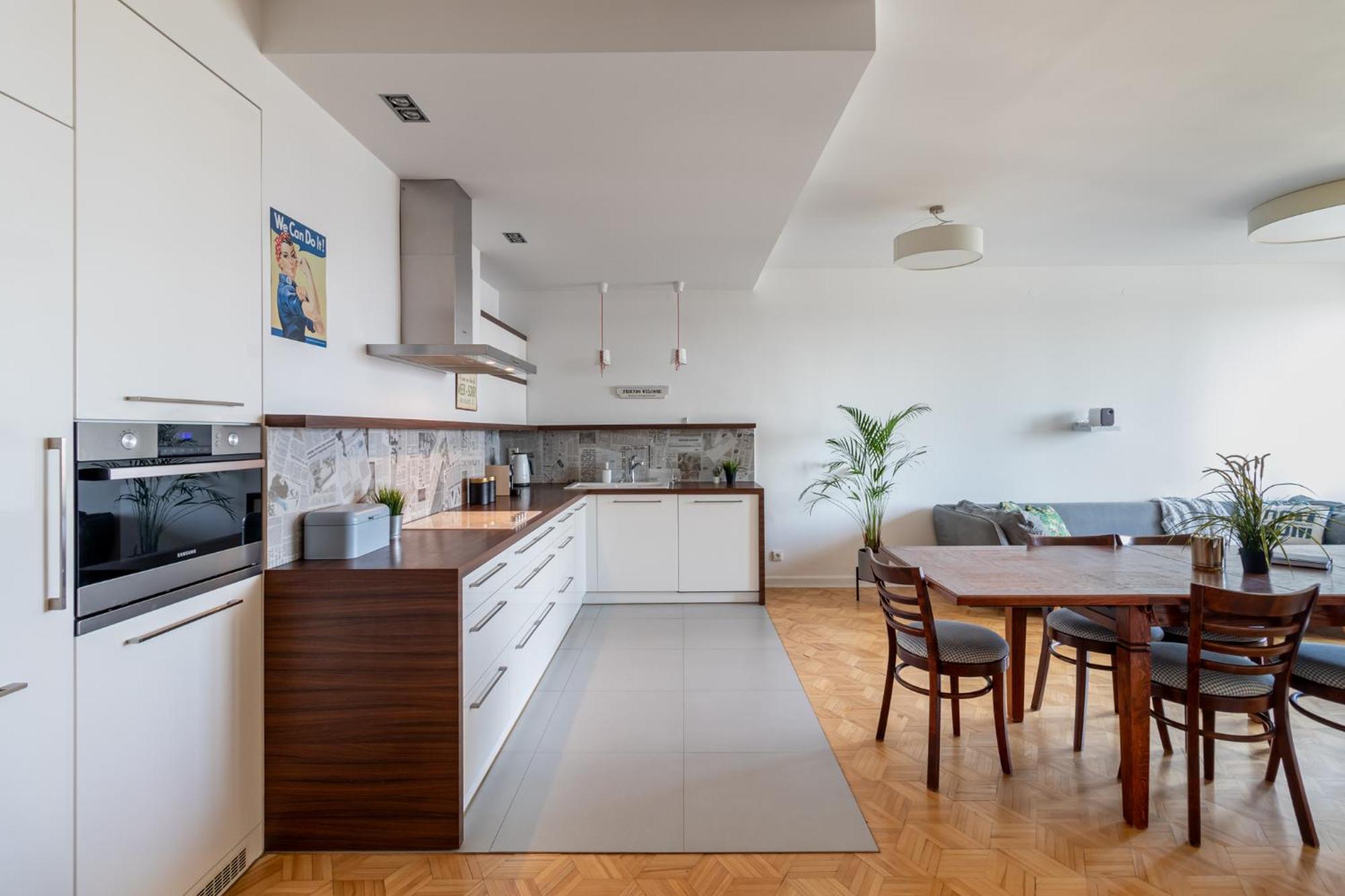 Butas Golden - 100m2 - Lucka Warsaw